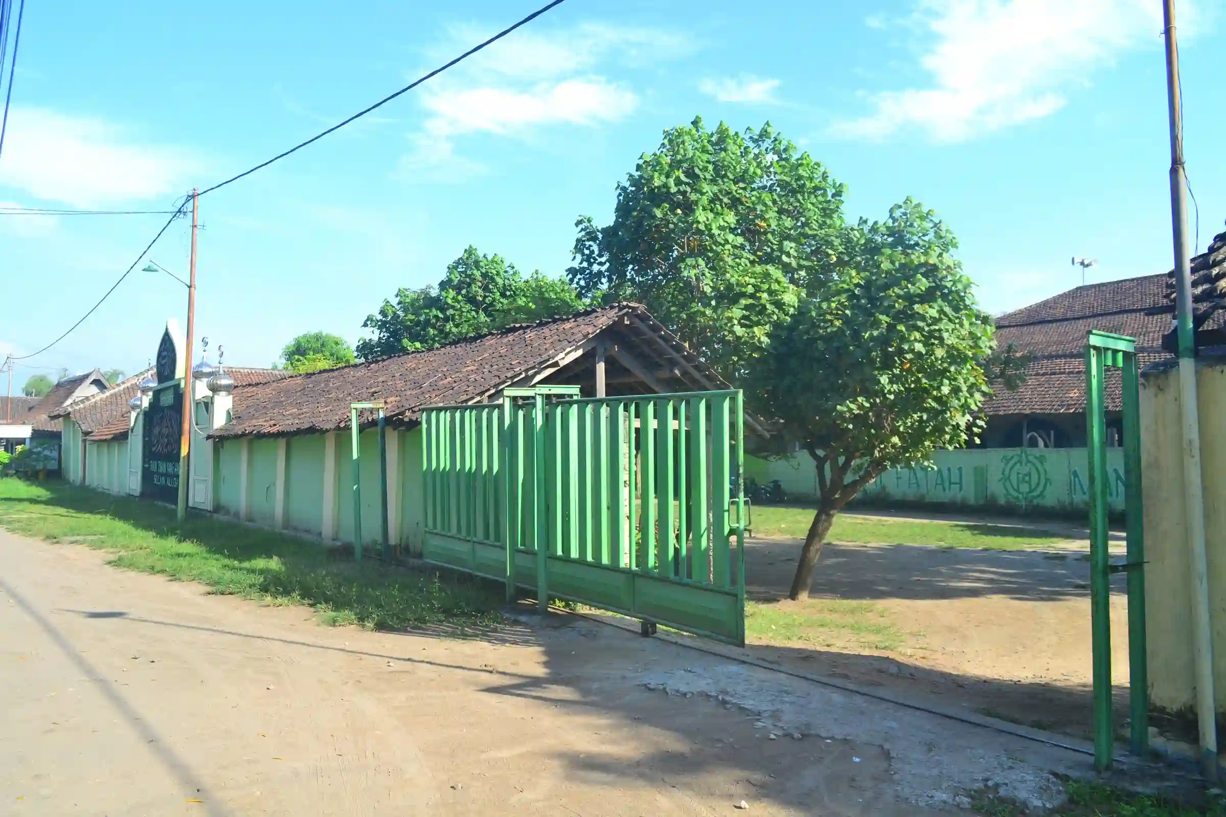 MANISREJO